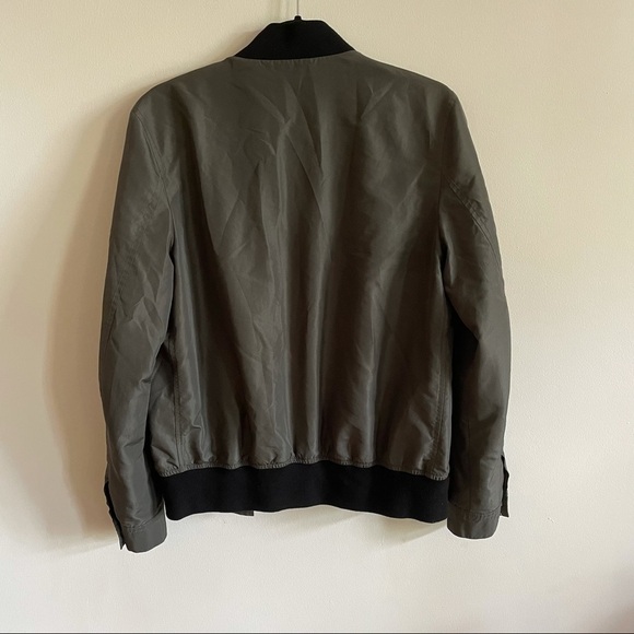 ASOS Army Green Lightweight Bomber Jacket - Picture 8 of 9